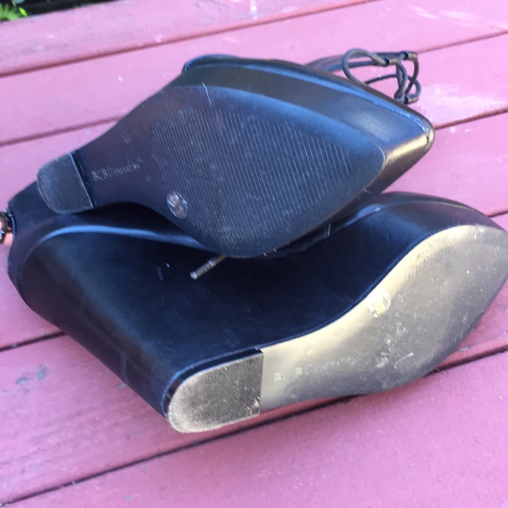 Bcbgeneration Alfredo Wedge Booties - image 5